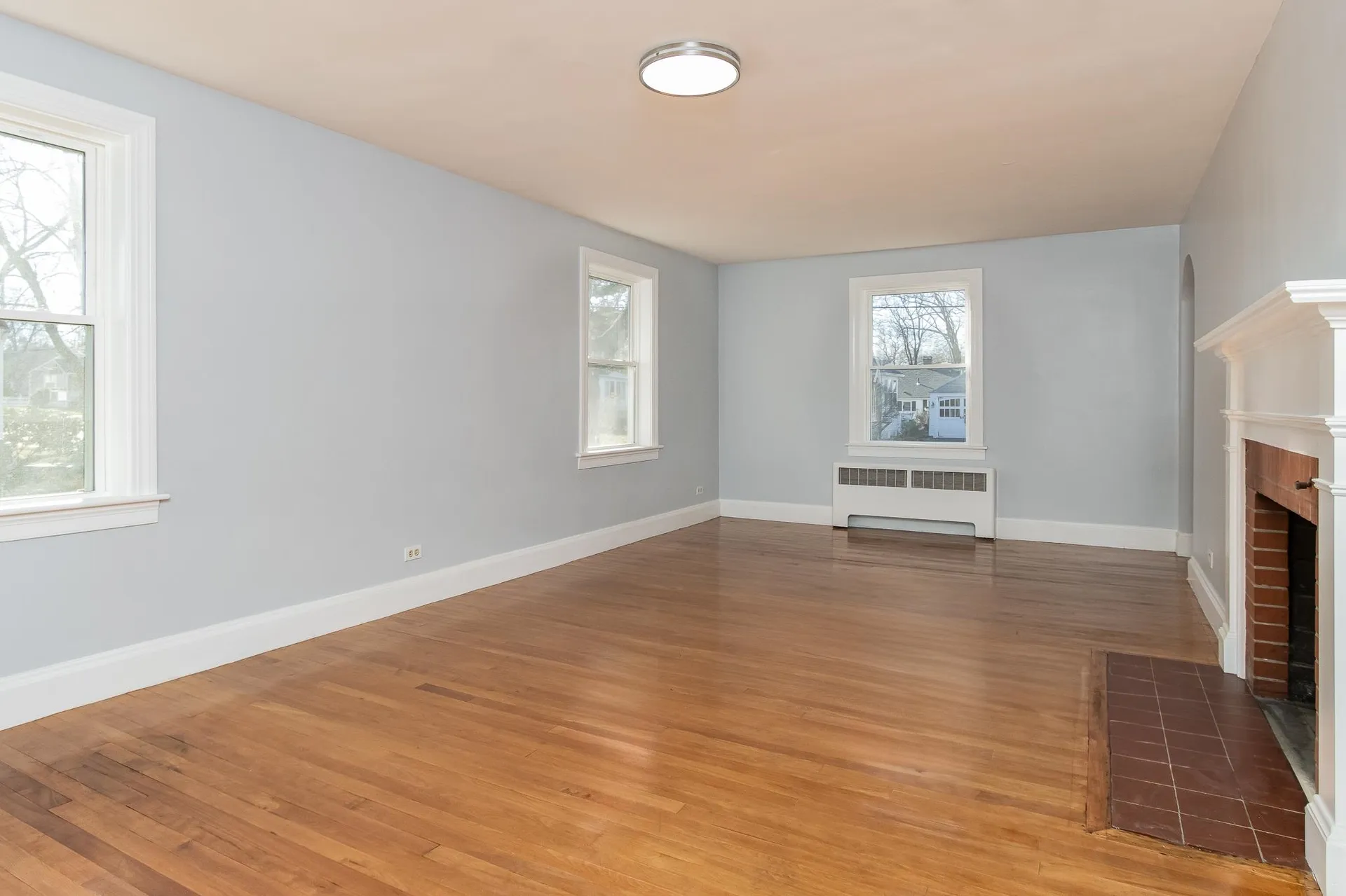 121 Dallaire Street Manchester NH 03104