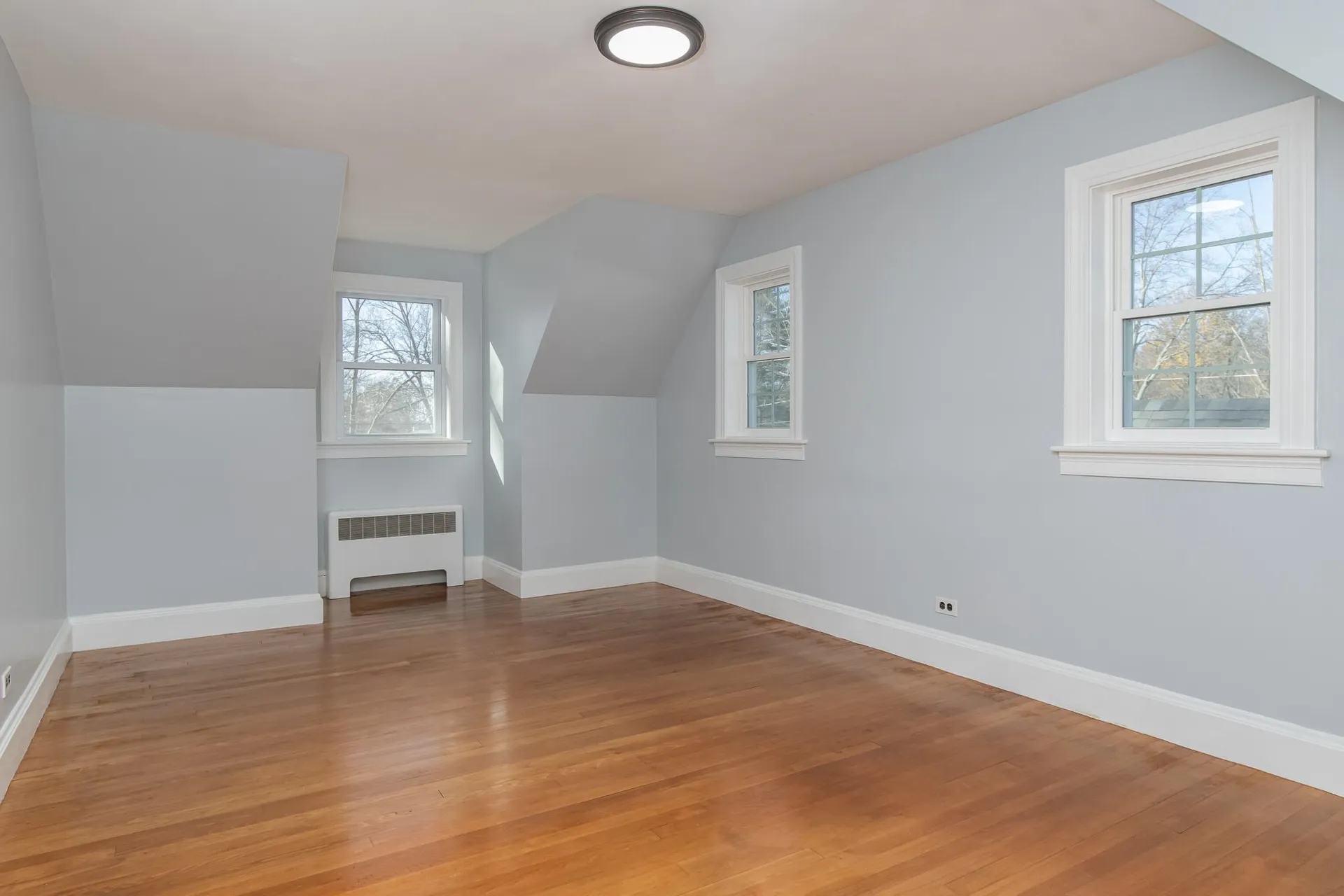 121 Dallaire Street Manchester NH 03104