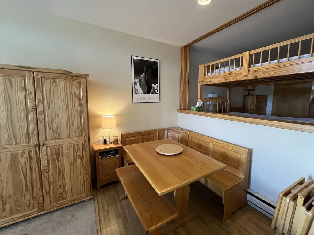 30 Mountainside Drive Warren VT 05674