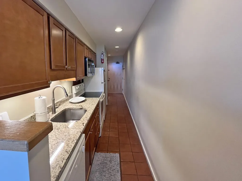 30 Mountainside Drive Warren VT 05674