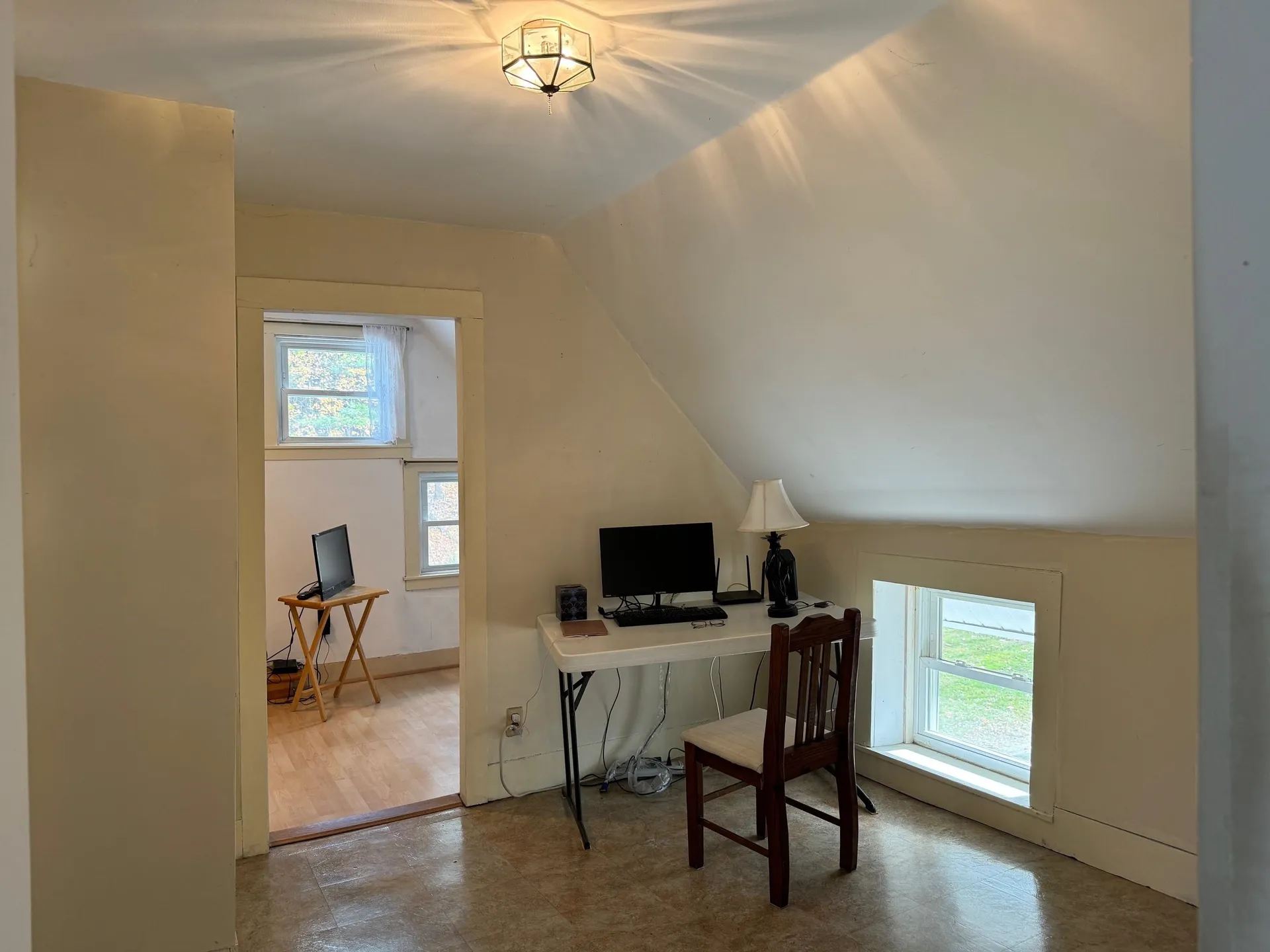 18 County Road Windsor VT 05089