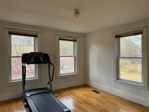 18 County Road Windsor VT 05089