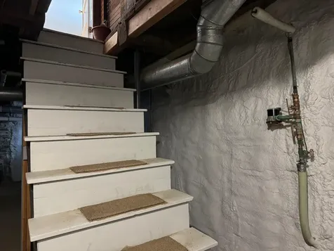 18 County Road Windsor VT 05089