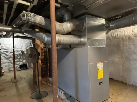 18 County Road Windsor VT 05089