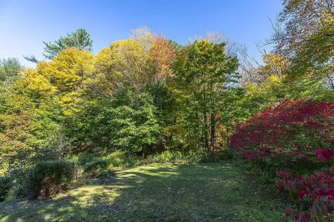 18 County Road Windsor VT 05089