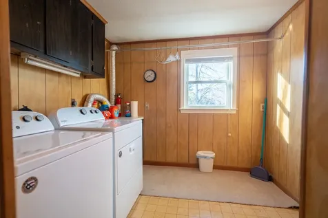 24 Meisner Road Salem NH 03079