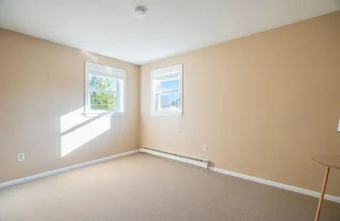 24 Meisner Road Salem NH 03079
