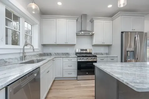 382 North River Road Epping NH 03042