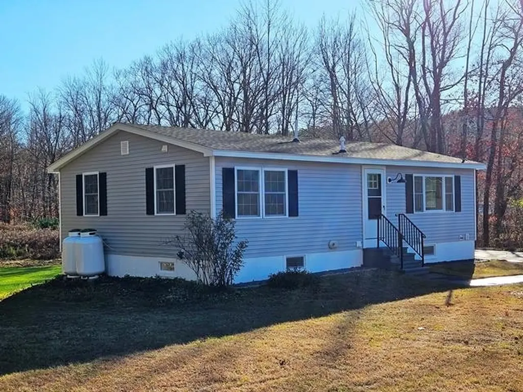 21 Water Street Marlborough NH 03455