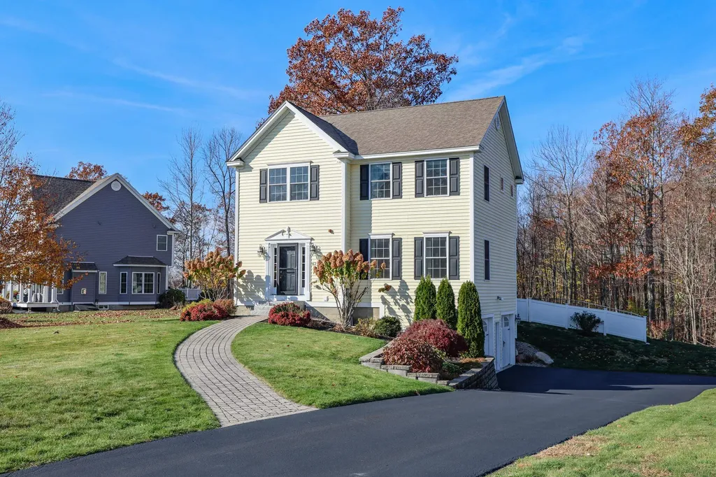 62 Jenkins Farm Road Chester NH 03036