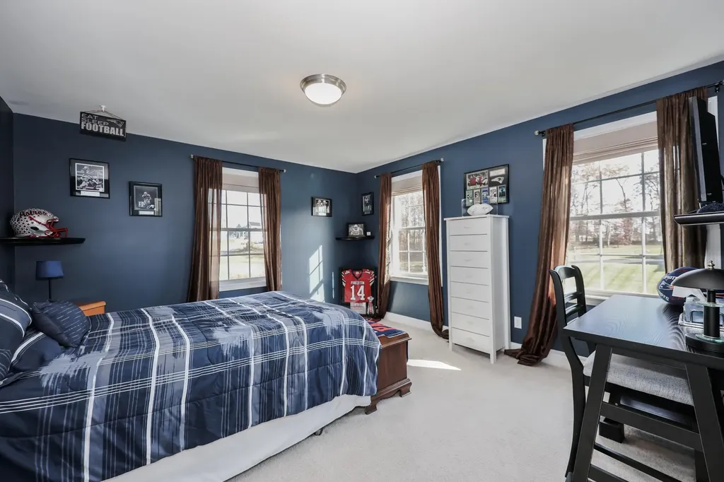 62 Jenkins Farm Road Chester NH 03036