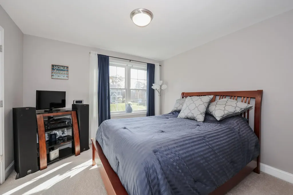 62 Jenkins Farm Road Chester NH 03036