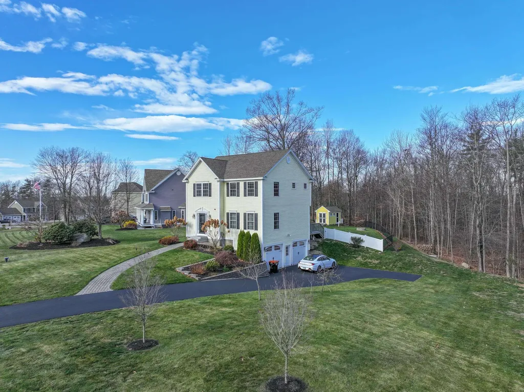 62 Jenkins Farm Road Chester NH 03036