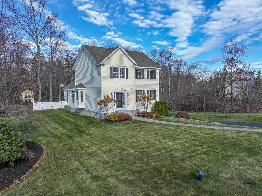 62 Jenkins Farm Road Chester NH 03036