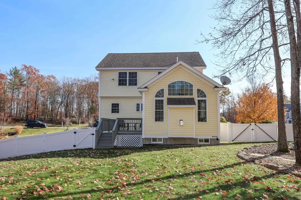 62 Jenkins Farm Road Chester NH 03036