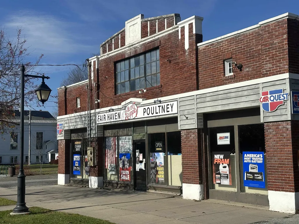 56 Main Street Poultney VT 05764