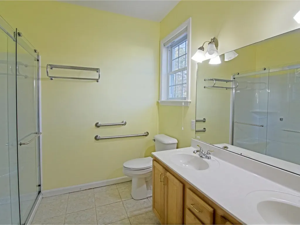 65 Fern Court Colchester VT 05446