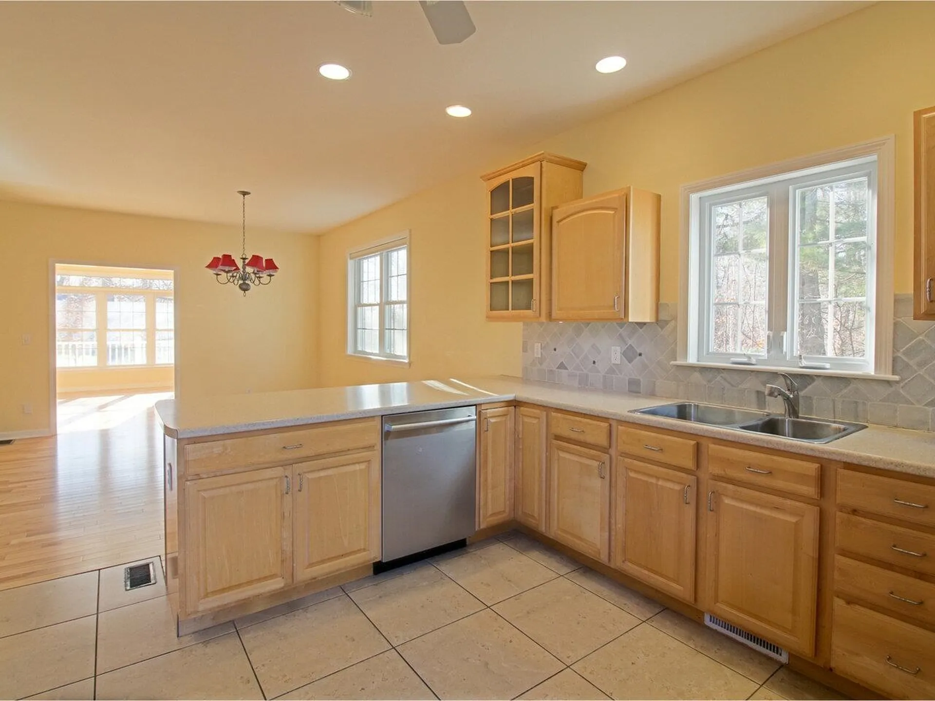 65 Fern Court Colchester VT 05446