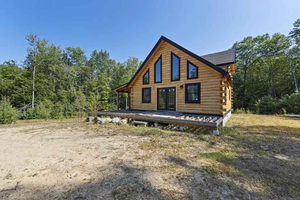 158 Goose Hollow Road Thornton NH 03223