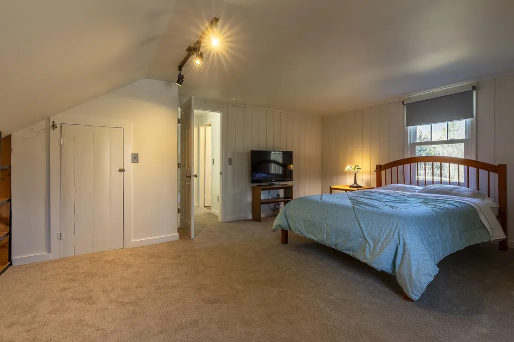 1799 Old West Road Arlington VT 05250
