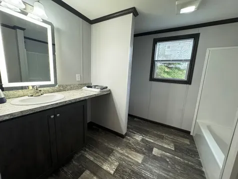 35 Family Circle Hartland VT 05048