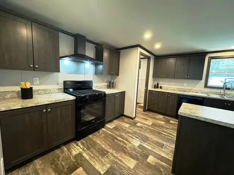 35 Family Circle Hartland VT 05048