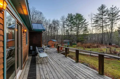 3702 Vt Route 100 Londonderry VT 05155