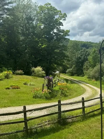 3702 Vt Route 100 Londonderry VT 05155