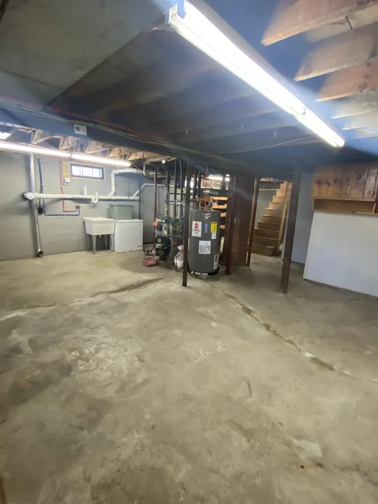 33 Waterman Street Barre Town VT 05641-0166