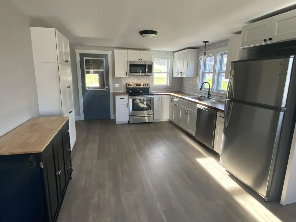 33 Waterman Street Barre Town VT 05641-0166