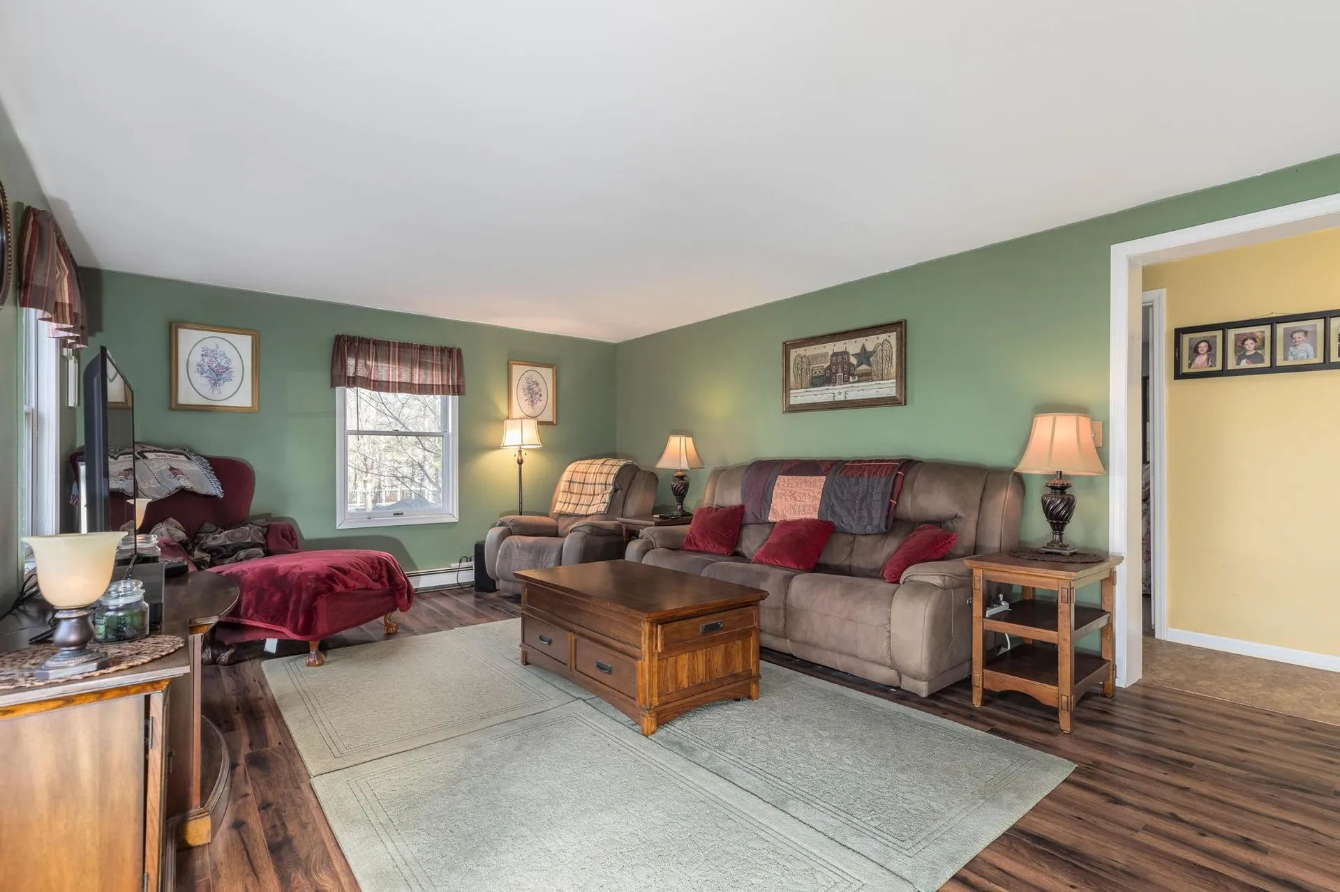 51 Dorothy Drive Epping NH 03042-2316