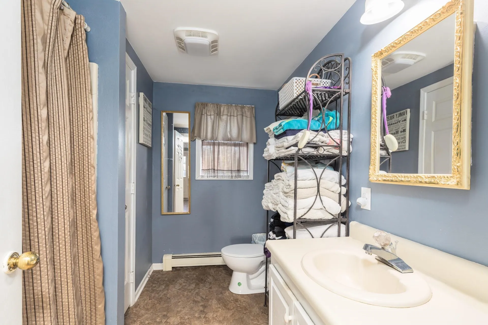 51 Dorothy Drive Epping NH 03042-2316