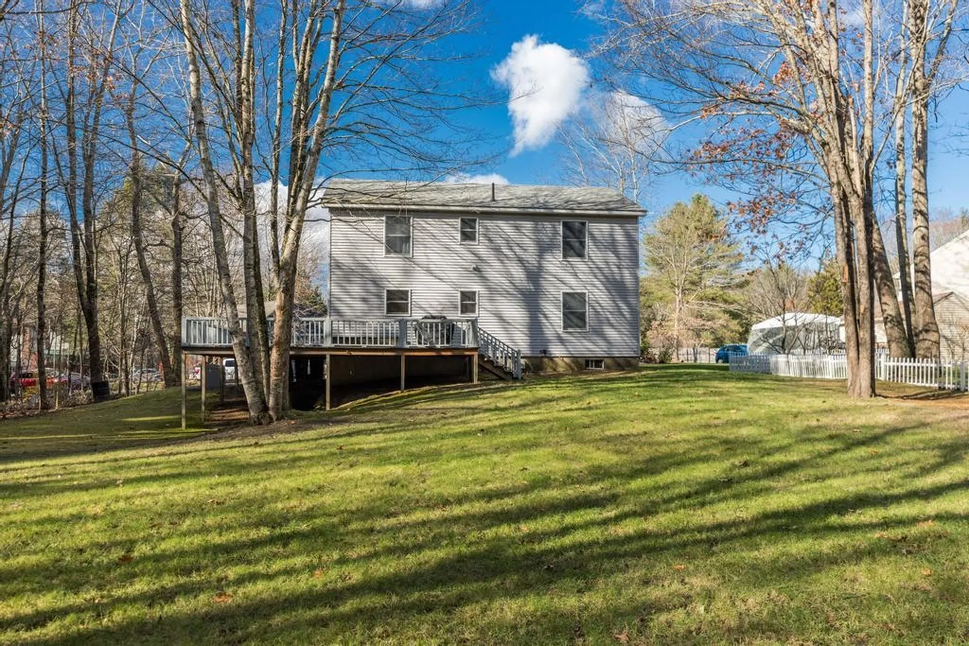 51 Dorothy Drive Epping NH 03042-2316