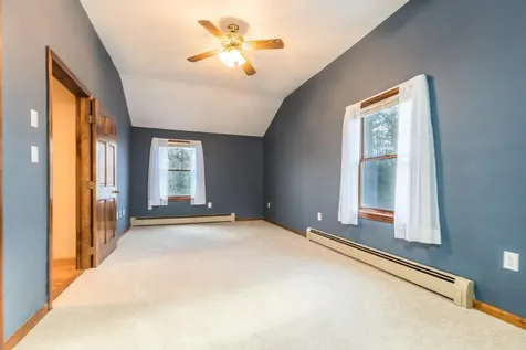 51 Dorothy Drive Epping NH 03042-2316