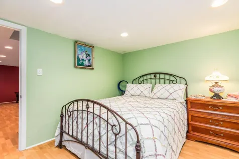 51 Dorothy Drive Epping NH 03042-2316