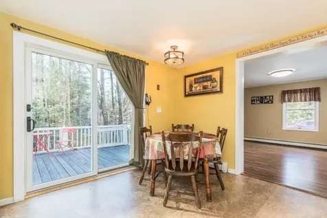 51 Dorothy Drive Epping NH 03042-2316