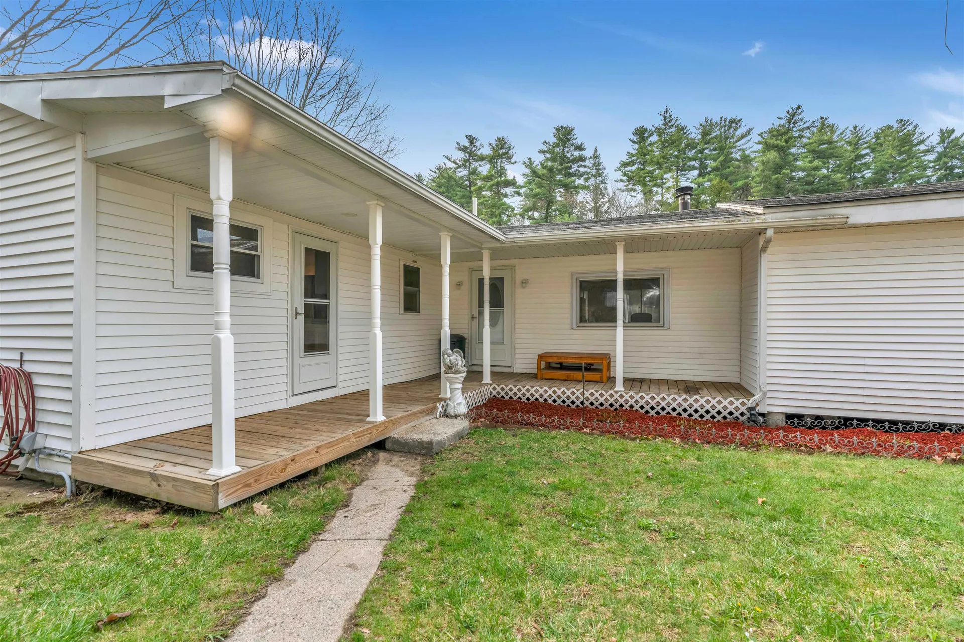 27 Pond Drive Manchester NH 03103