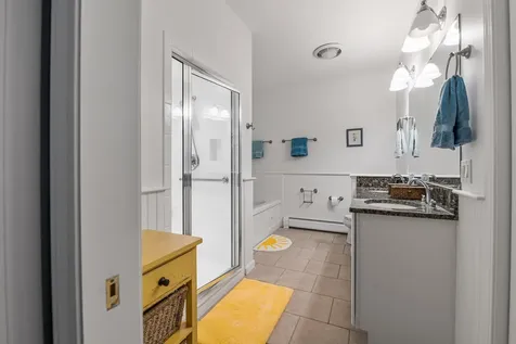 95 Spruce Lane New London NH 03257