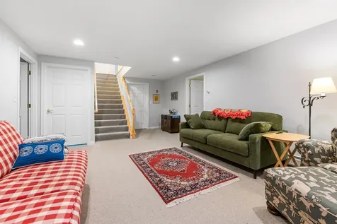 95 Spruce Lane New London NH 03257