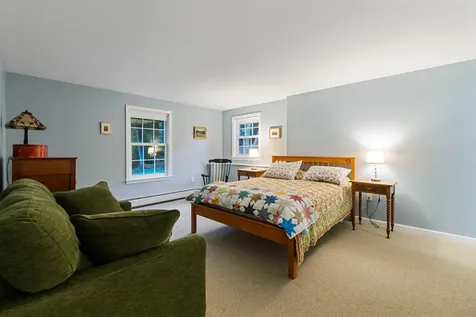 95 Spruce Lane New London NH 03257