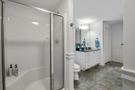 95 Spruce Lane New London NH 03257