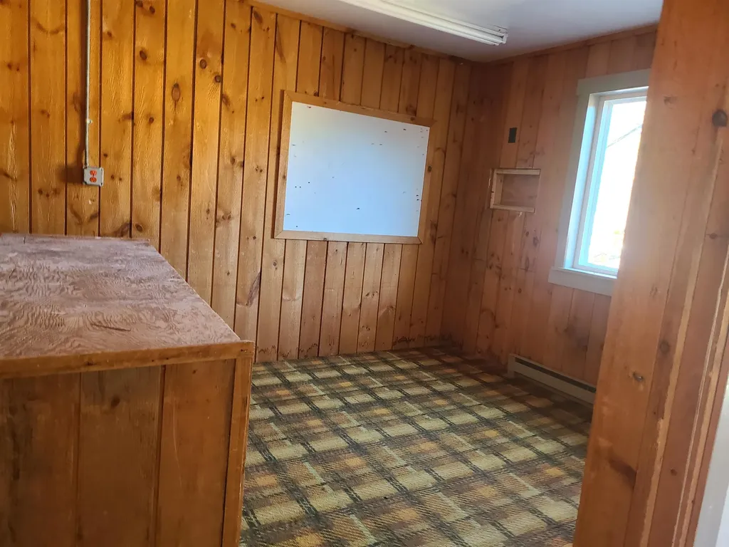 12 Southmayd Street Campton NH 03223