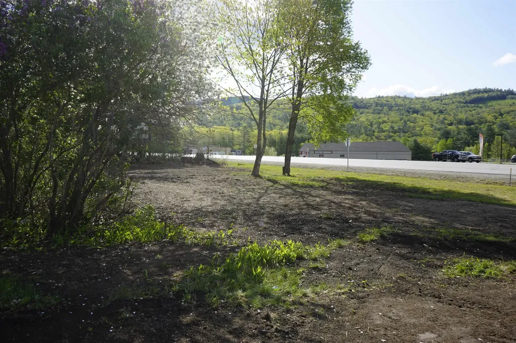 12 Southmayd Street Campton NH 03223