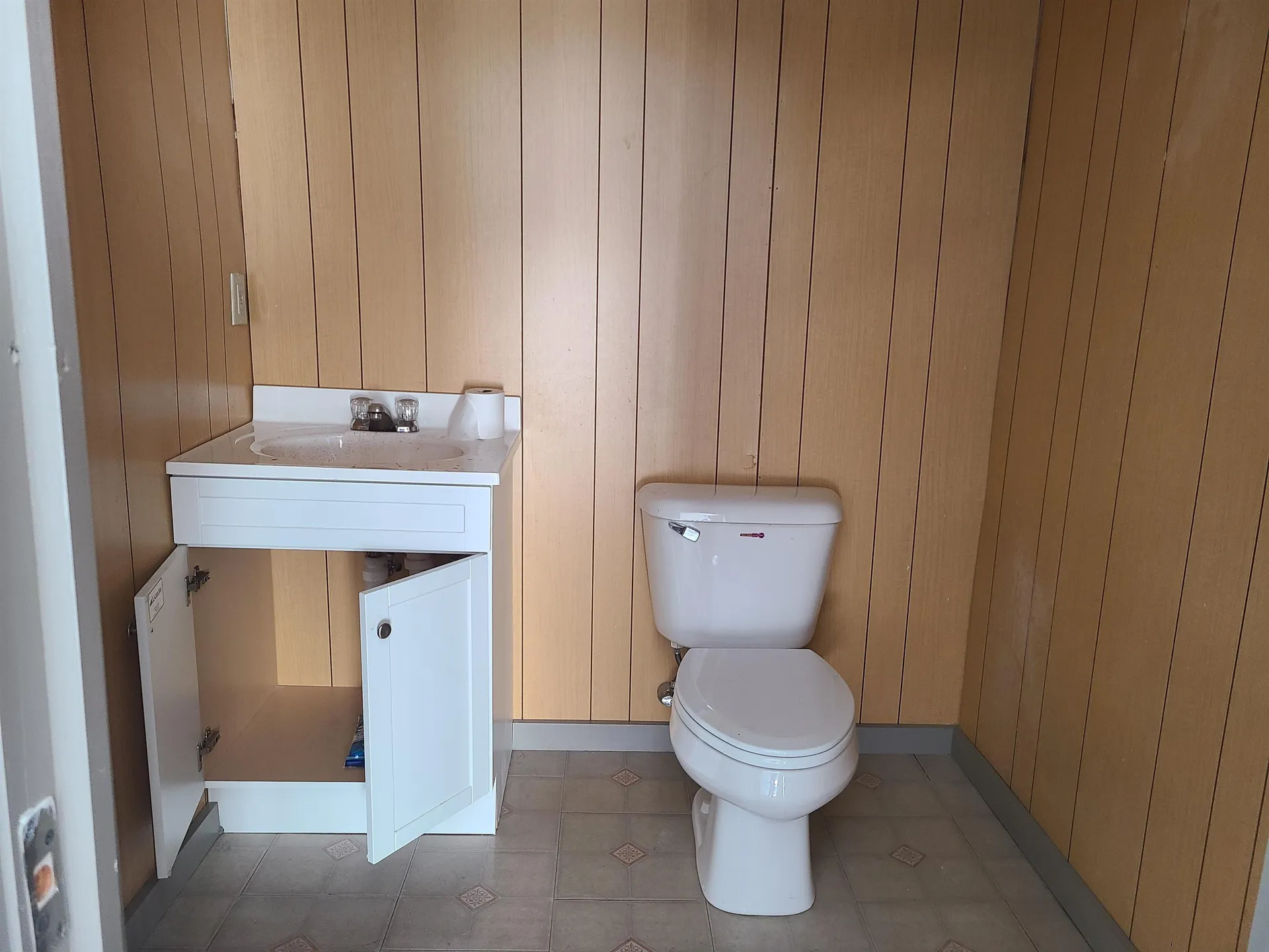 12 Southmayd Street Campton NH 03223