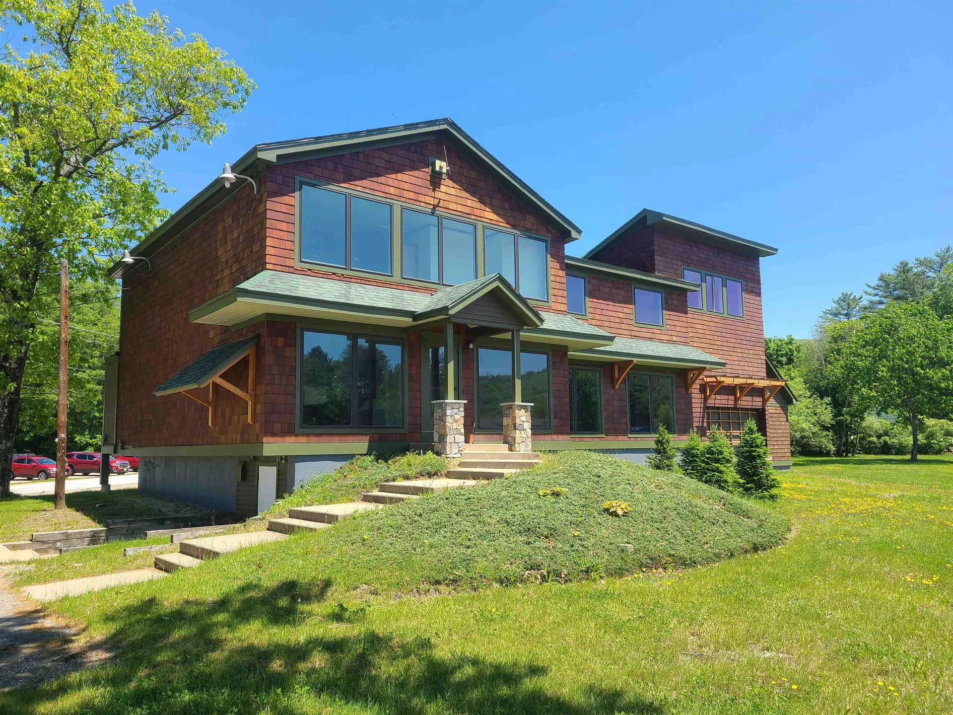 12 Southmayd Street Campton NH 03223