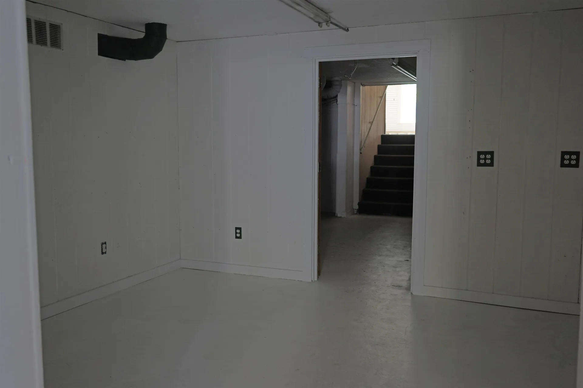 12 Southmayd Street Campton NH 03223