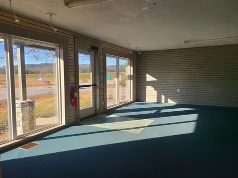 12 Southmayd Street Campton NH 03223