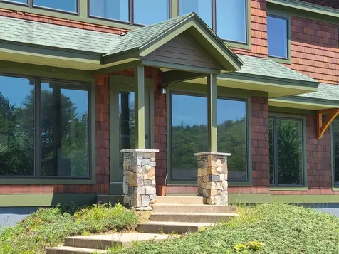 12 Southmayd Street Campton NH 03223