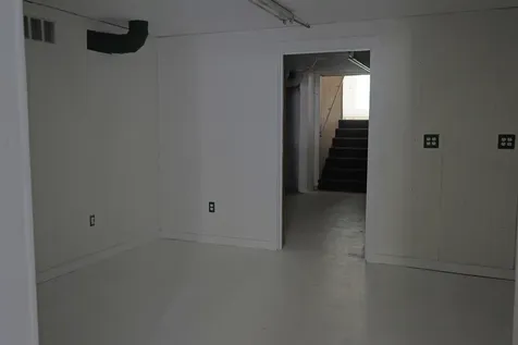 12 Southmayd Street Campton NH 03223