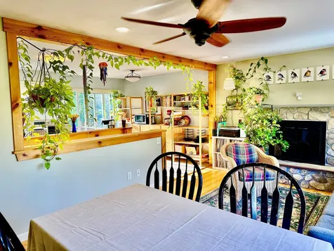 135 Lakeview Drive Shelburne VT 05482